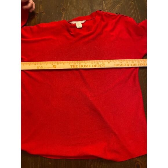 Max Studio Sweater Women's Medium Red Rayon Long Sleeve Buttons down arms PRETTY - Picture 5 of 6